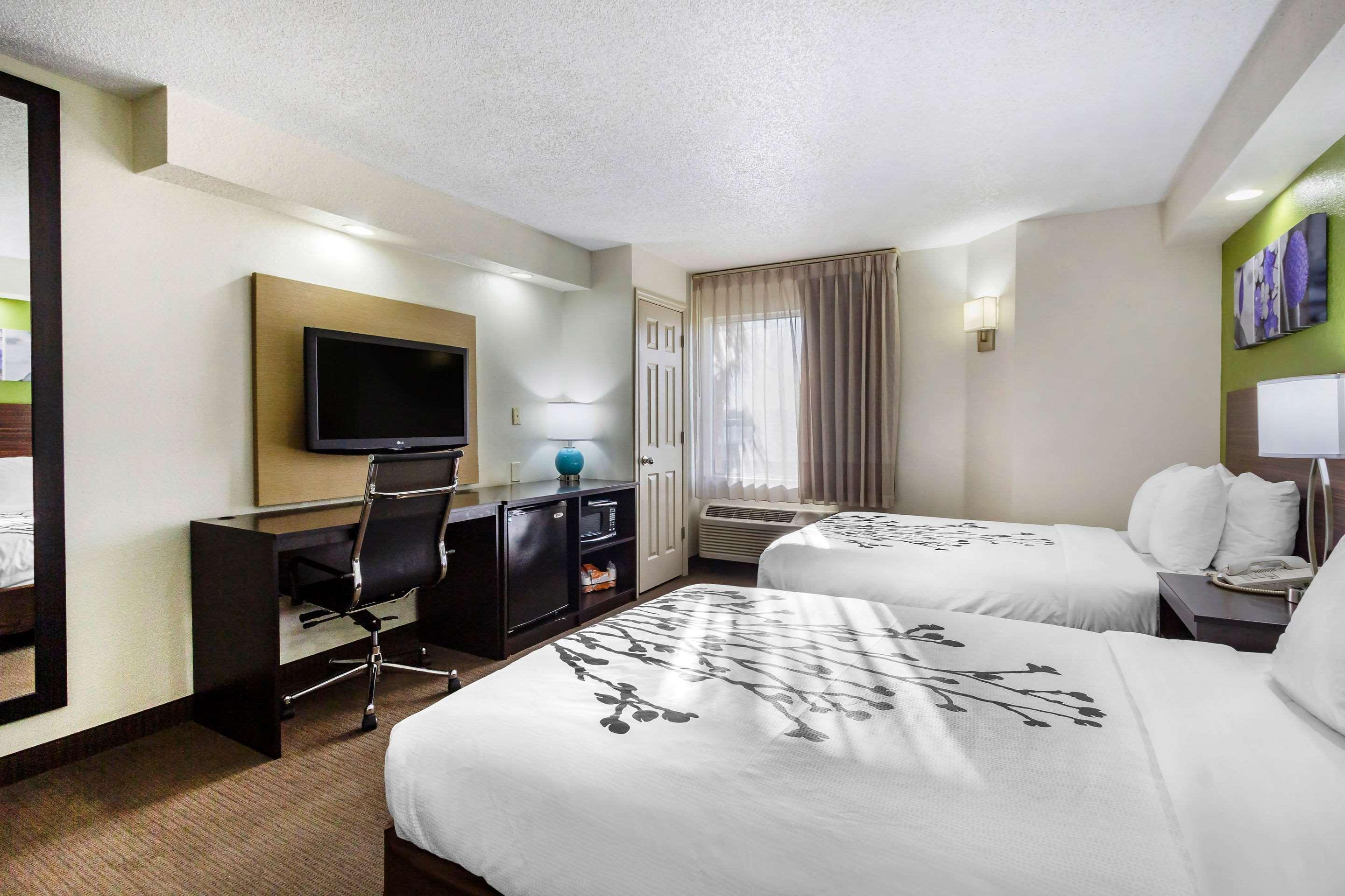 Sleep Inn Near Busch Gardens - Usf Temple Terrace Eksteriør billede