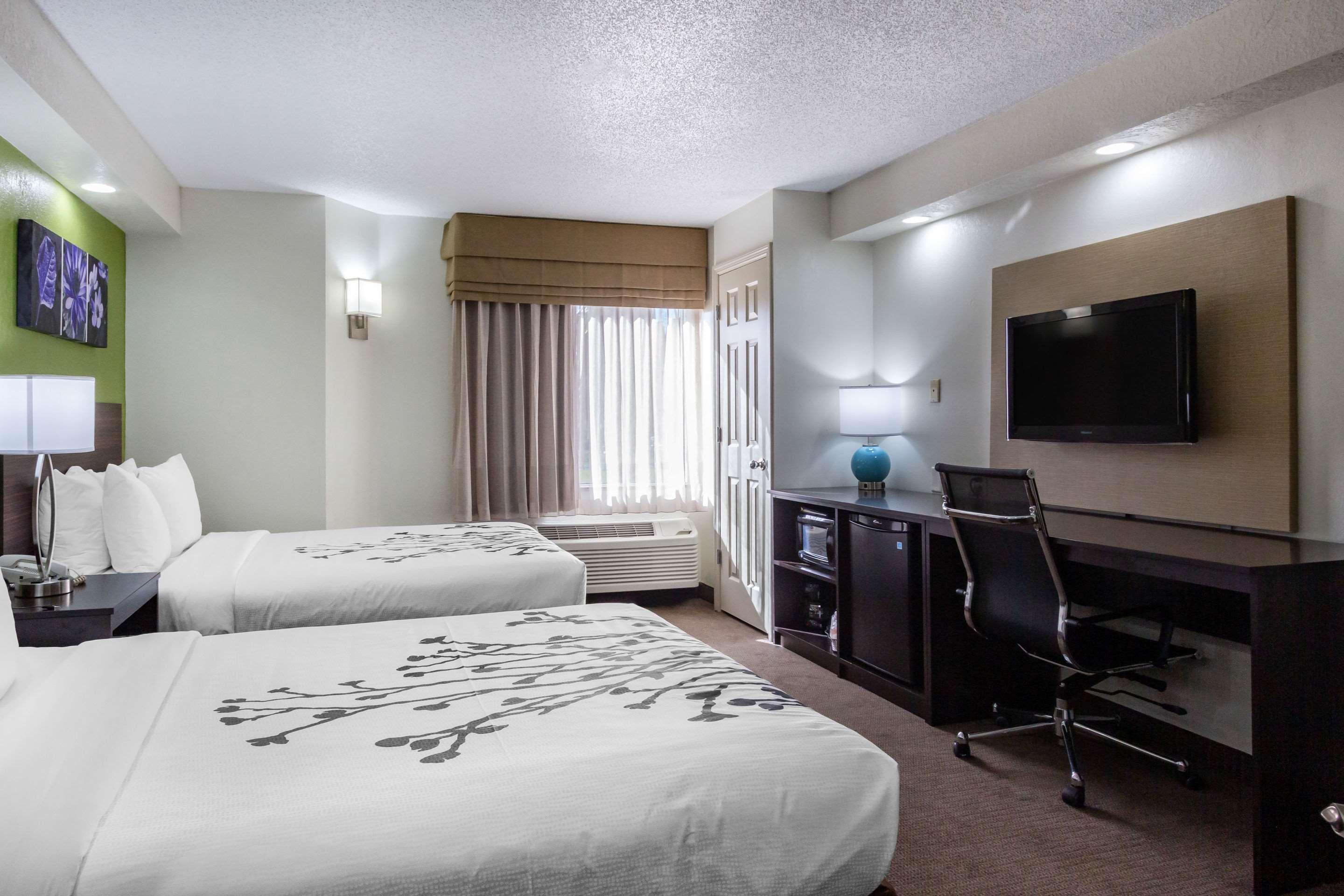 Sleep Inn Near Busch Gardens - Usf Temple Terrace Eksteriør billede