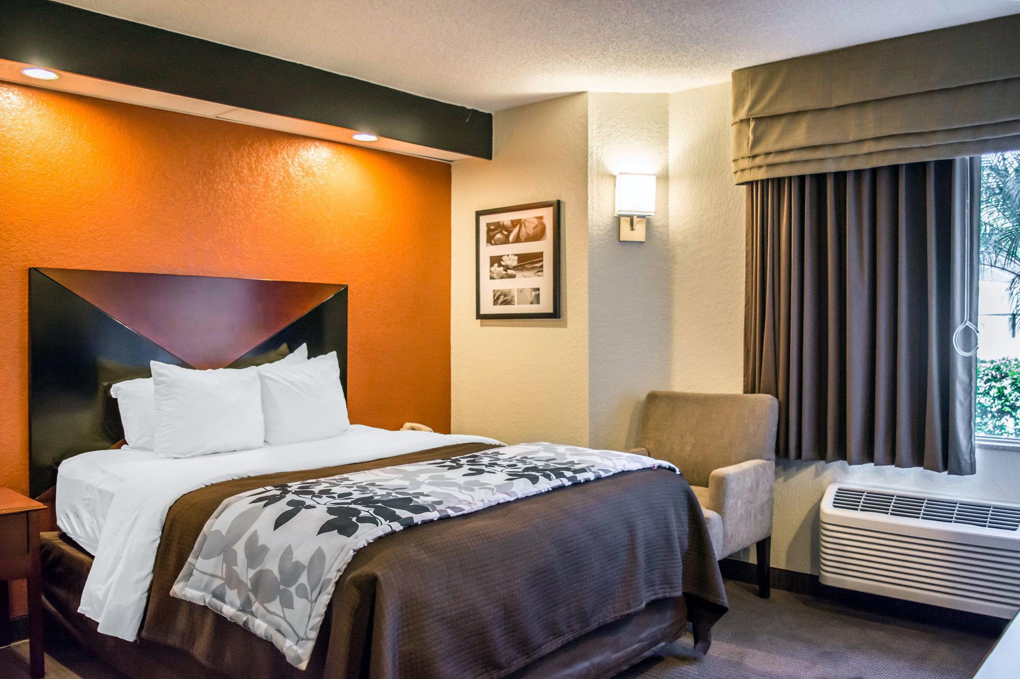 Sleep Inn Near Busch Gardens - Usf Temple Terrace Eksteriør billede