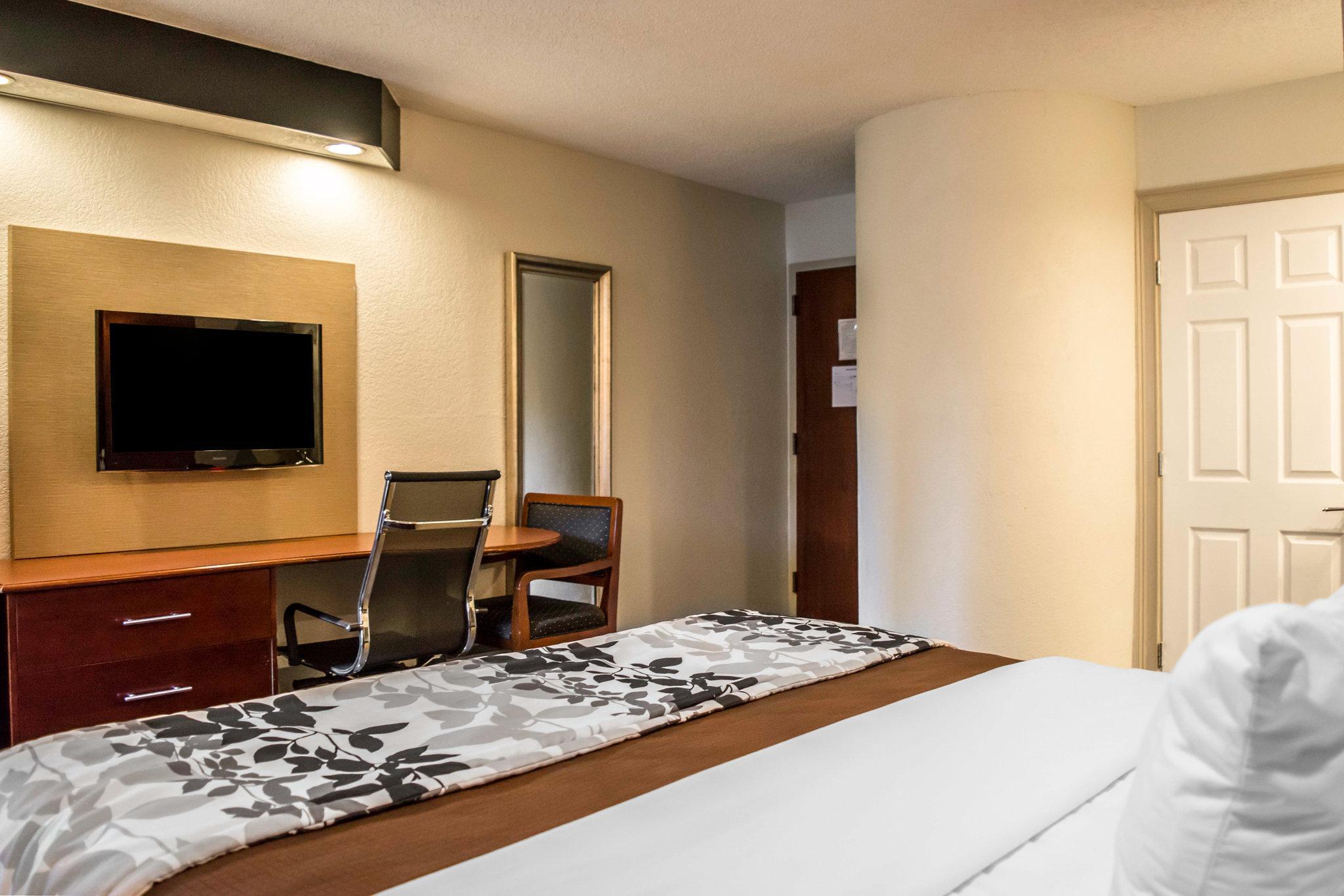 Sleep Inn Near Busch Gardens - Usf Temple Terrace Eksteriør billede
